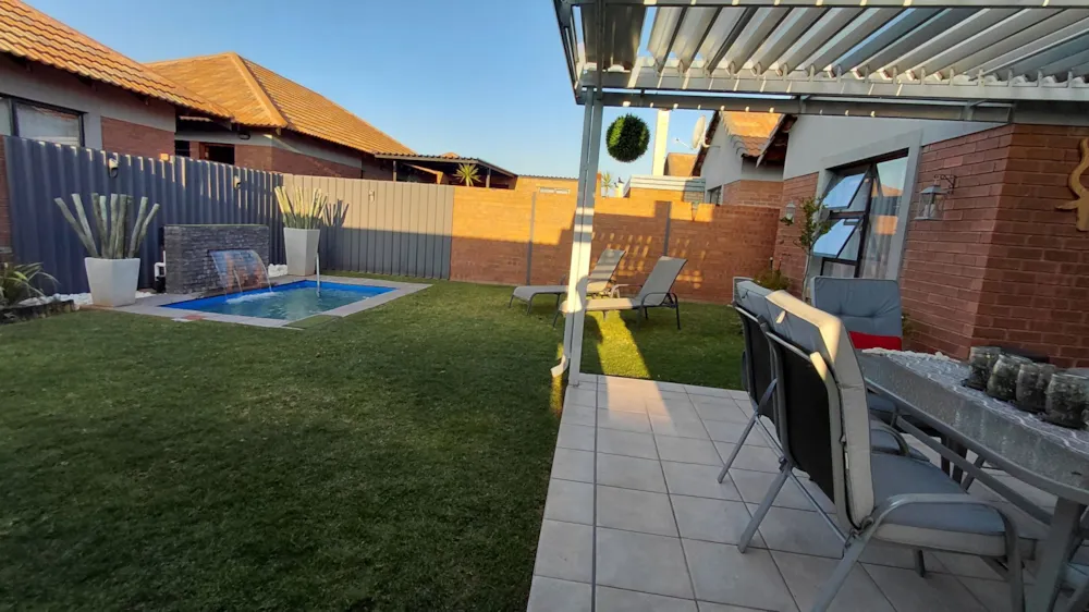 Townhouse for sale in Spitskop - 1BX1741675