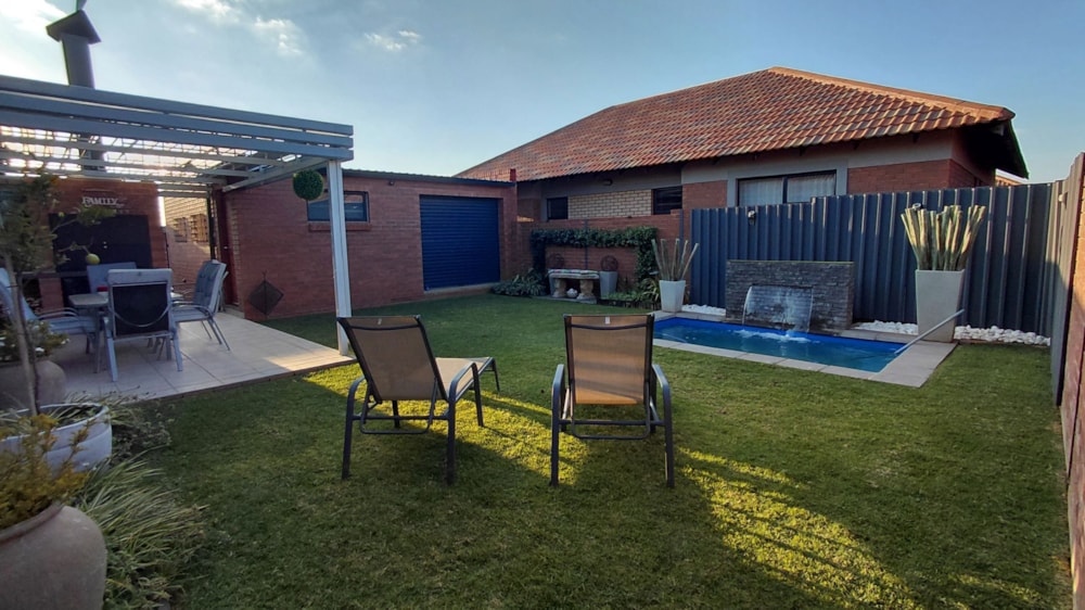 Townhouse for sale in Spitskop - 1BX1741675