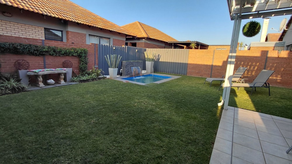 Townhouse for sale in Spitskop - 1BX1741675