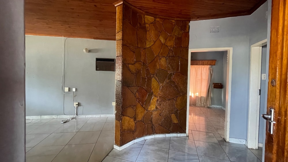 House to rent in Phalaborwa - 1PW1744192