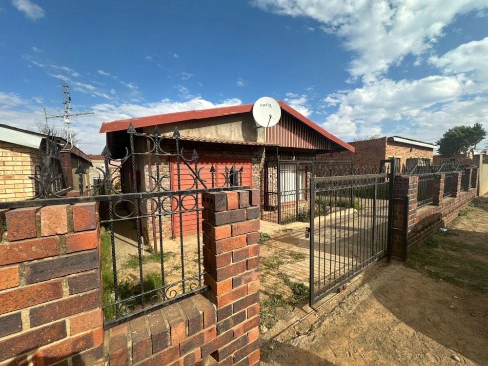 House for sale in Rocklands, Kagisanong - 1BX1743606 House for sale in Rocklands, Kagisanong - 1BX1743606