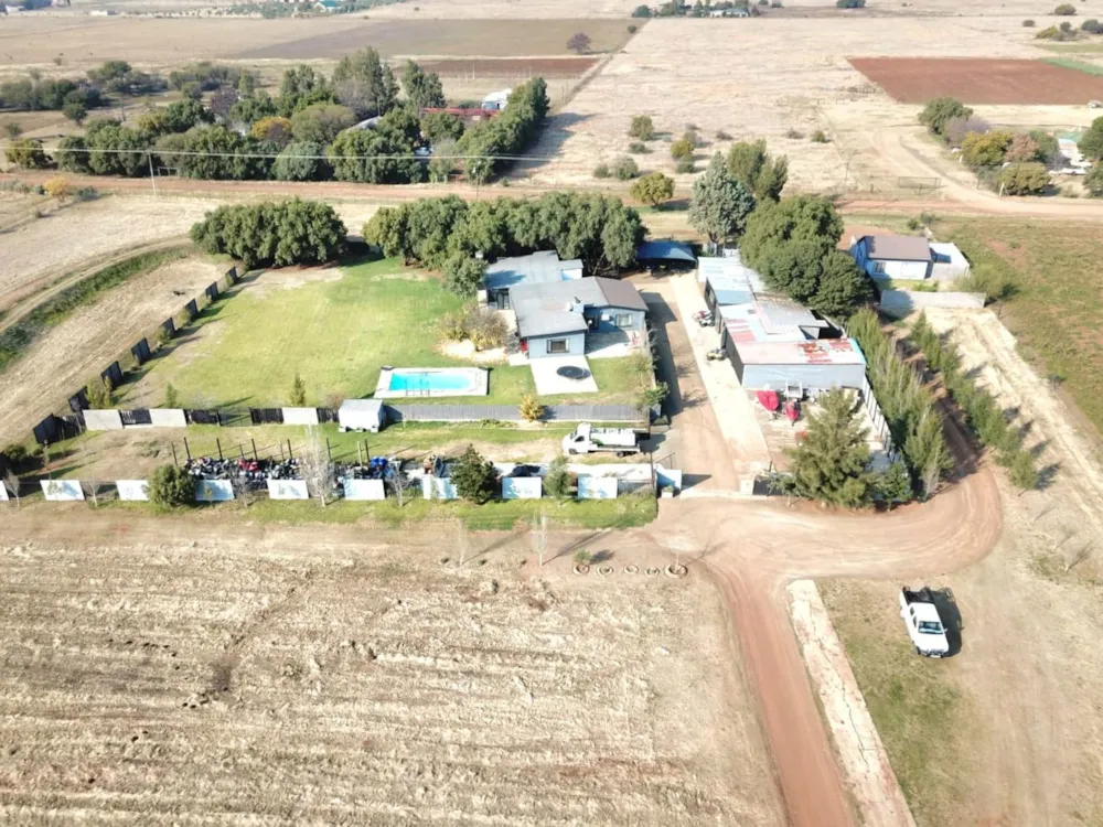 Smallholding sold in Kellys View - 1BX1742618