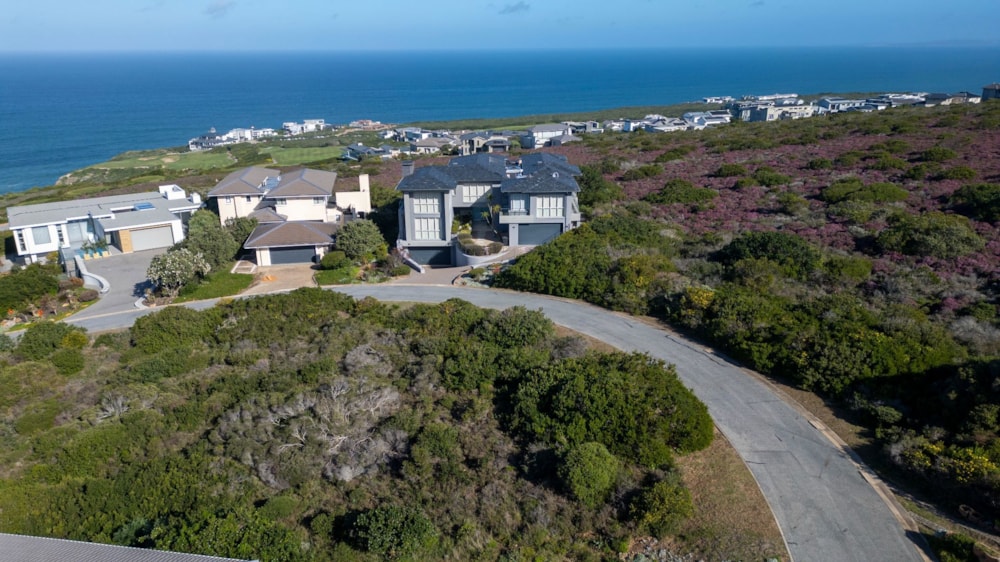 Residential vacant land for sale in Pinnacle Point Golf Estate - 1MB1743635