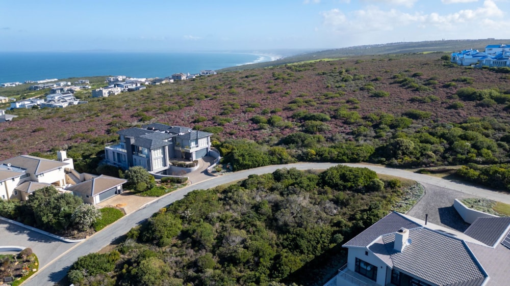 Residential vacant land for sale in Pinnacle Point Golf Estate - 1MB1743635