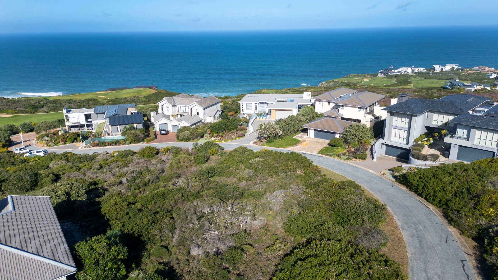 Residential vacant land for sale in Pinnacle Point Golf Estate - 1MB1743635
