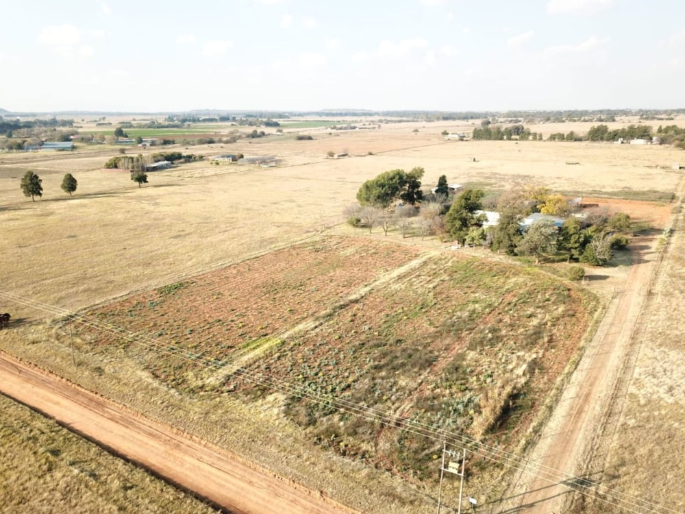 Smallholding for sale in Bloemdal - 1BX1744236