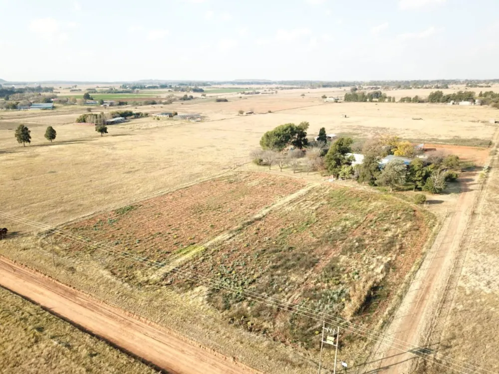 Smallholding for sale in Bloemdal - 1BX1744236 Smallholding for sale in Bloemdal - 1BX1744236