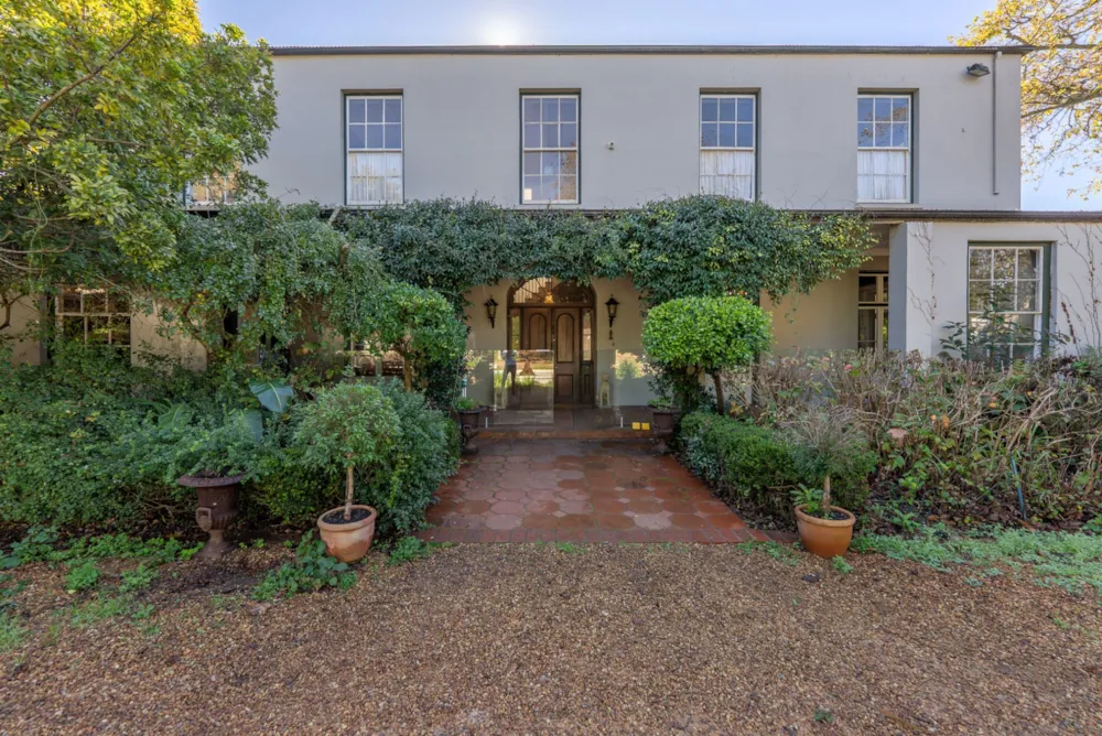 House let in Constantia, Cape Town - RBL1743955 House let in Constantia, Cape Town - RBL1743955