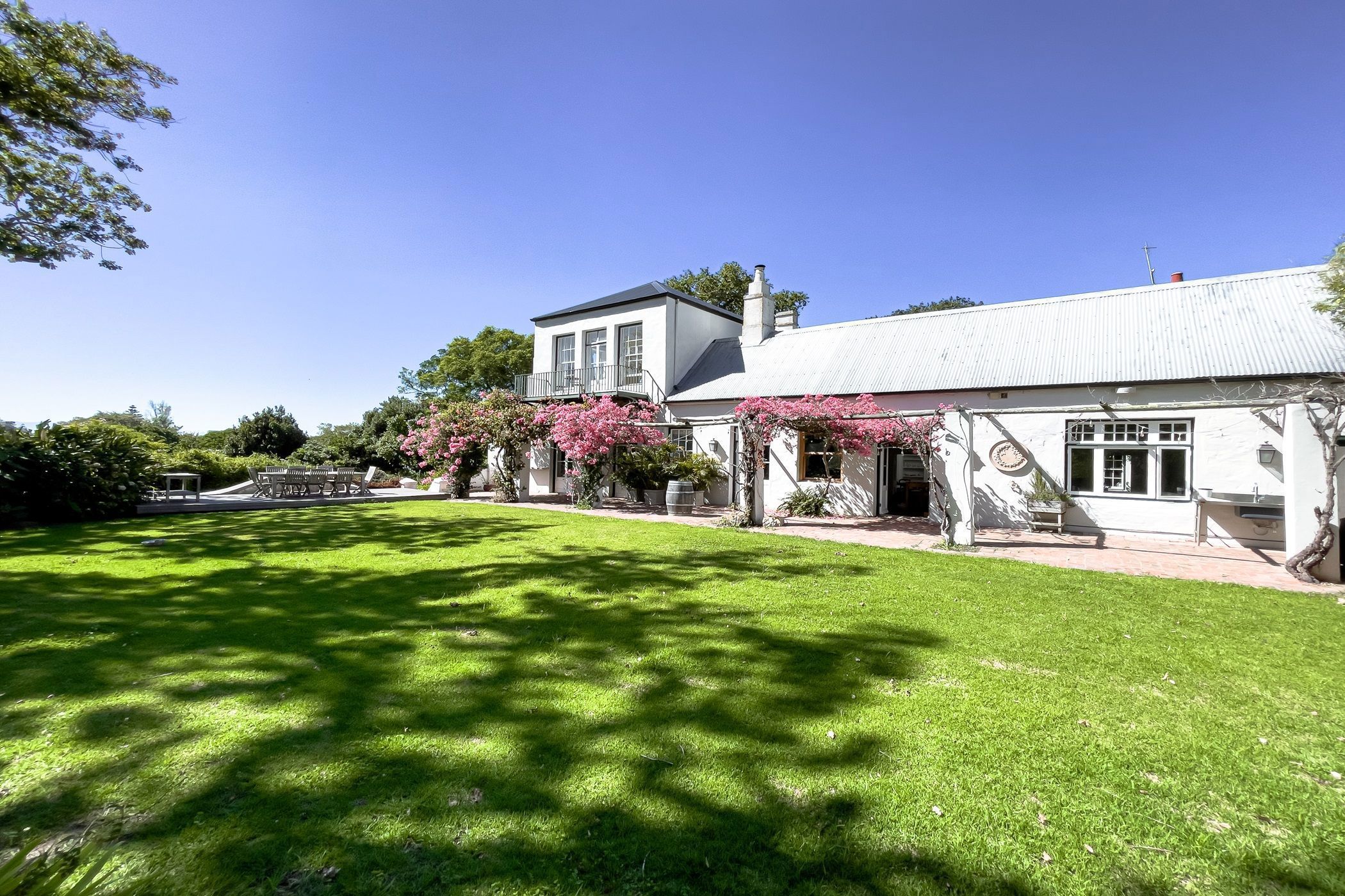House to rent in Constantia, Cape Town - RBL1743955