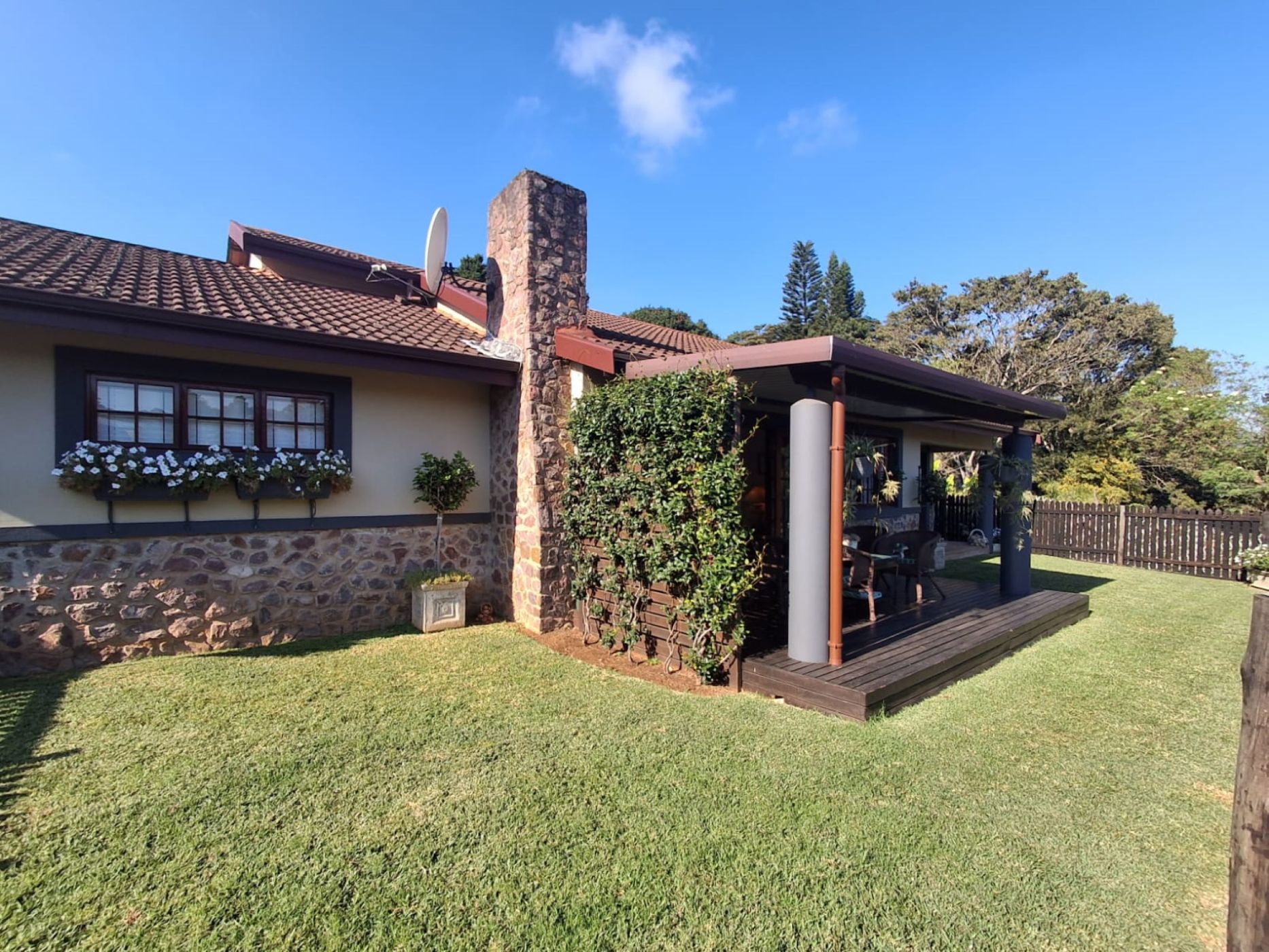 Townhouse for sale in Bothas Hill - 1KF1742826