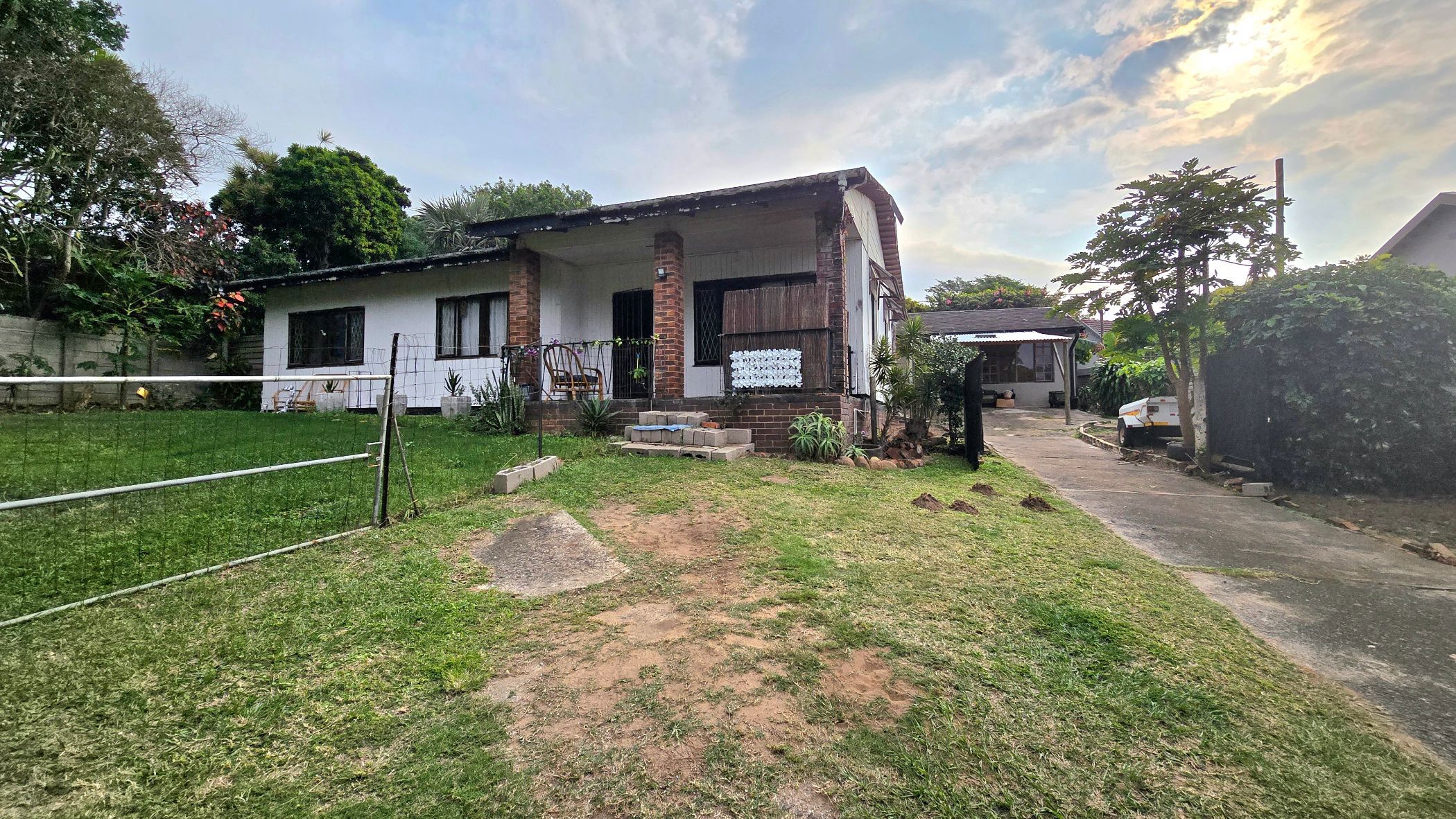 House for sale in Uvongo - 1PSH1741962