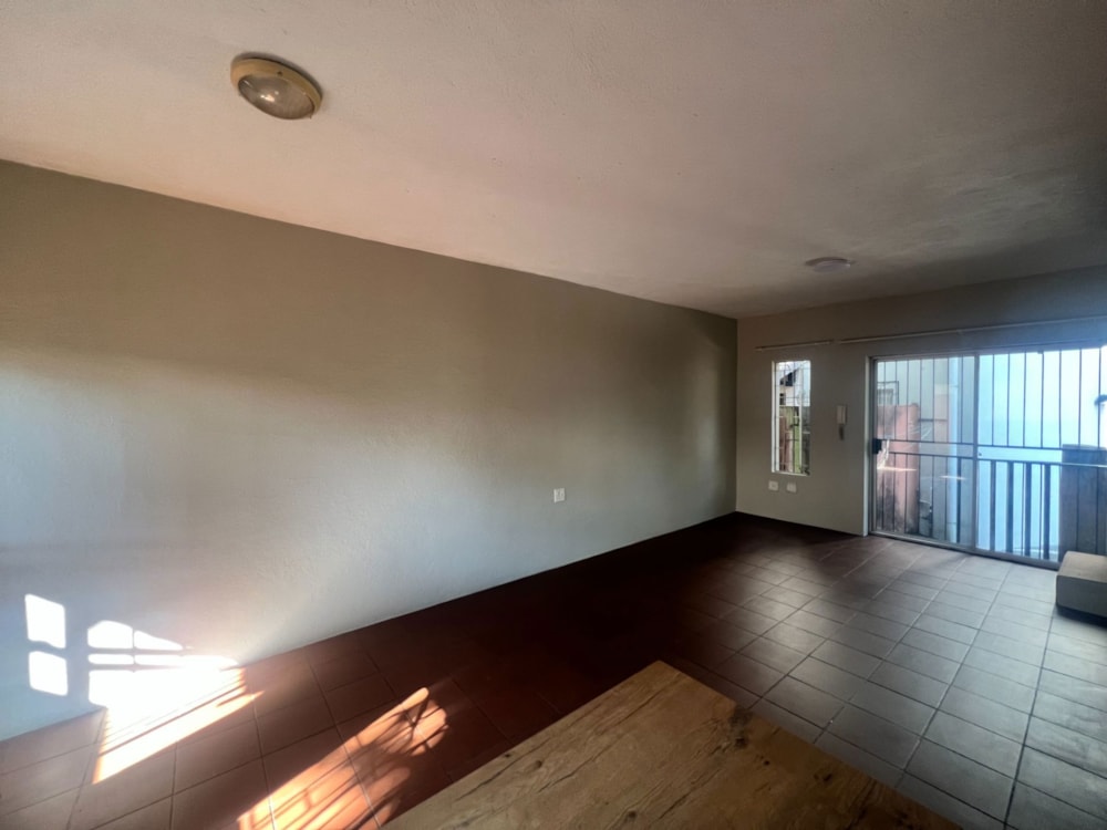 Apartment to rent in Mbombela Central (Nelspruit Central) - 1NS1732922