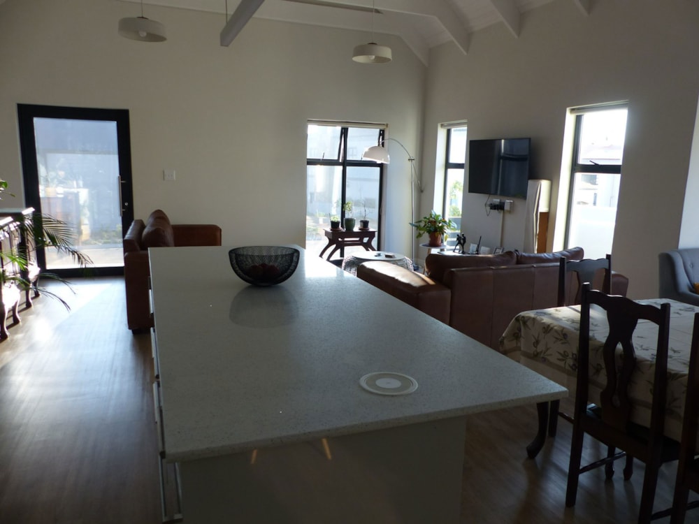 House to rent in Mount Royal Golf & Country Estate - 1SJ1742520