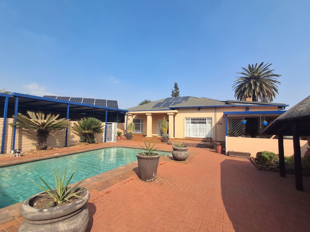 House for sale in Brenthurst - 1BJ1744303
