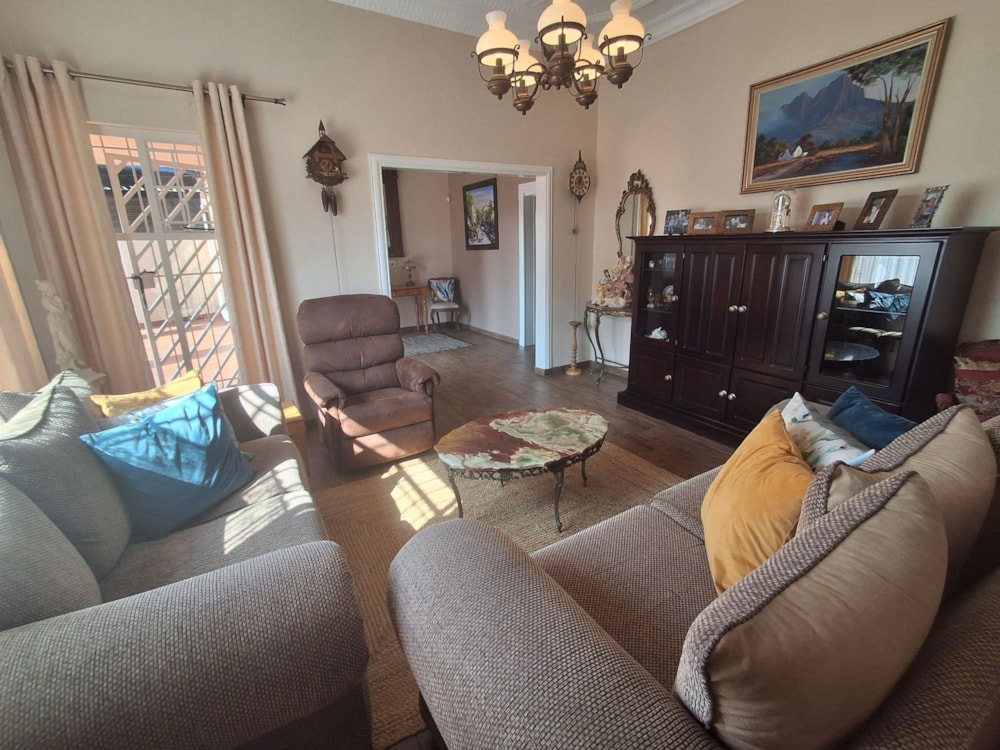 House for sale in Brenthurst - 1BJ1744303 House for sale in Brenthurst - 1BJ1744303