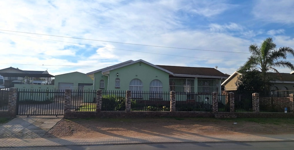 House for sale in Toekomsrus, Oudtshoorn - 1OU1741754