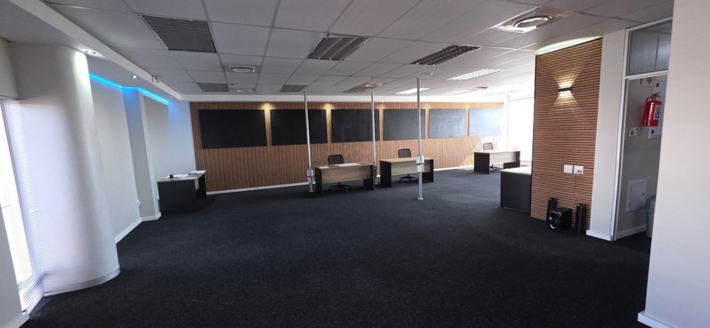 Commercial office to rent in La Lucia - 1ND1744445