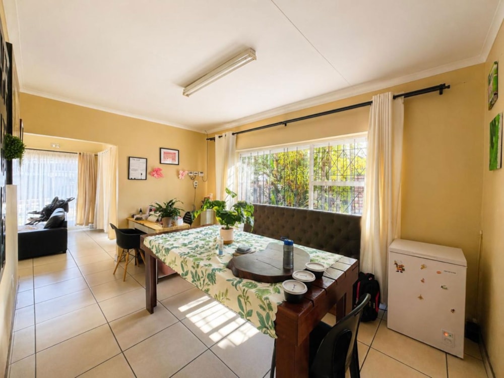 House to rent in Hoedspruit - 1HS1743144