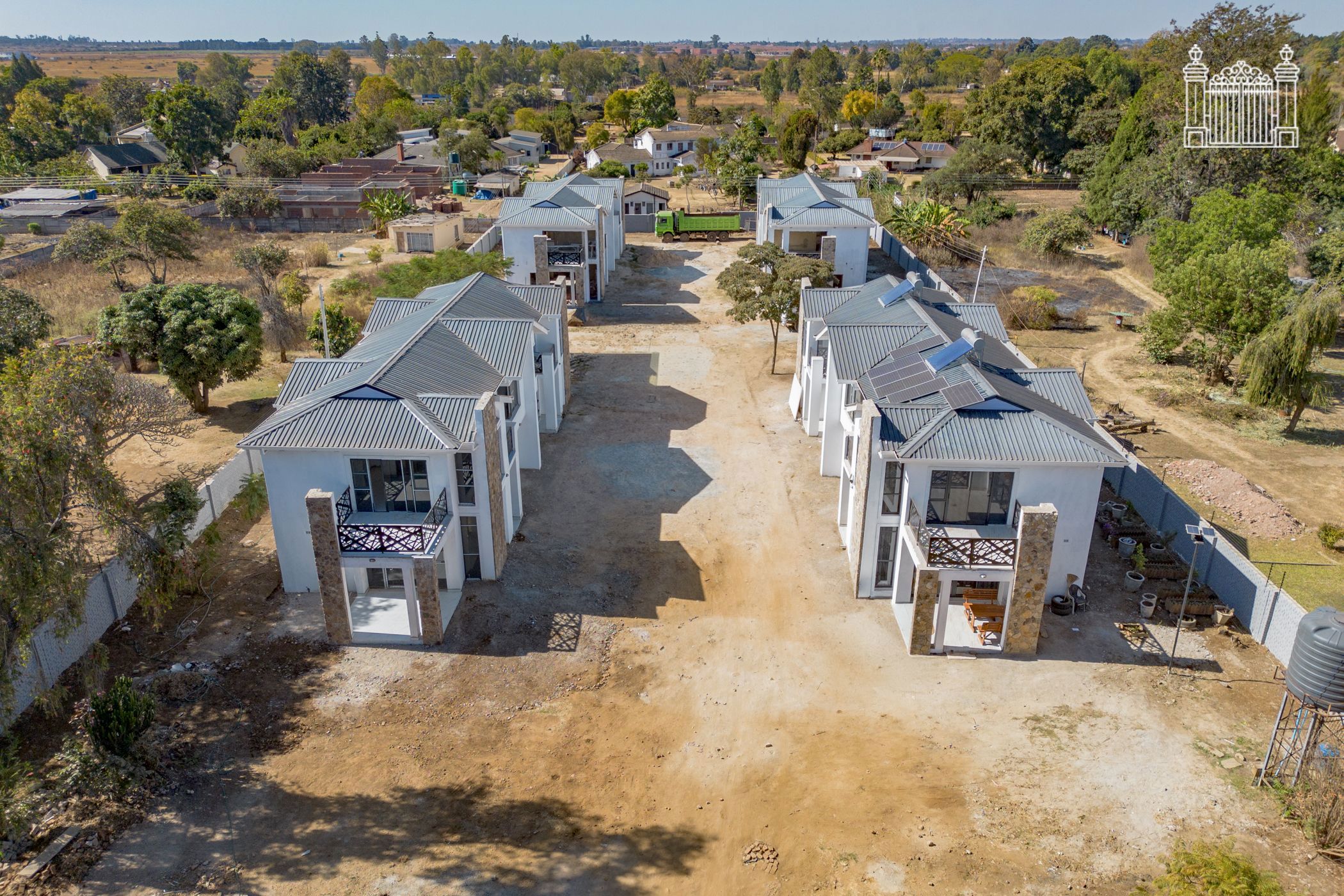Double-storey cluster for sale in Marlborough, Zimbabwe - 3ZB1695013