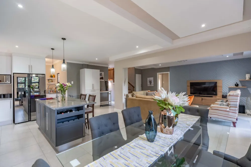 Double-storey house for sale in Forest Hills - 1KF1741652 Double-storey house for sale in Forest Hills - 1KF1741652