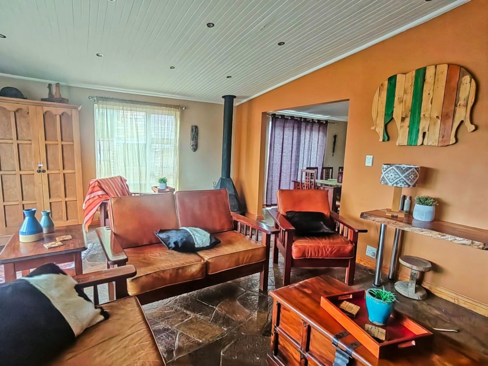 Double-storey house to rent in Colchester - 1PLZ1737591