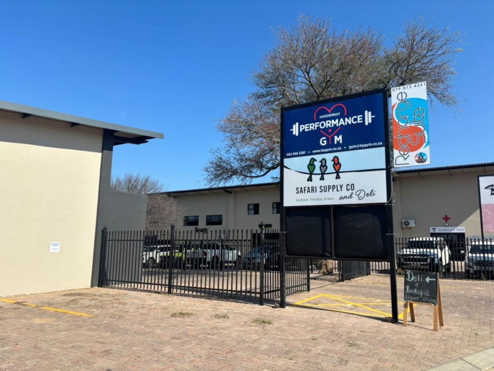 Commercial Building to rent in Hoedspruit - 1HS1743305