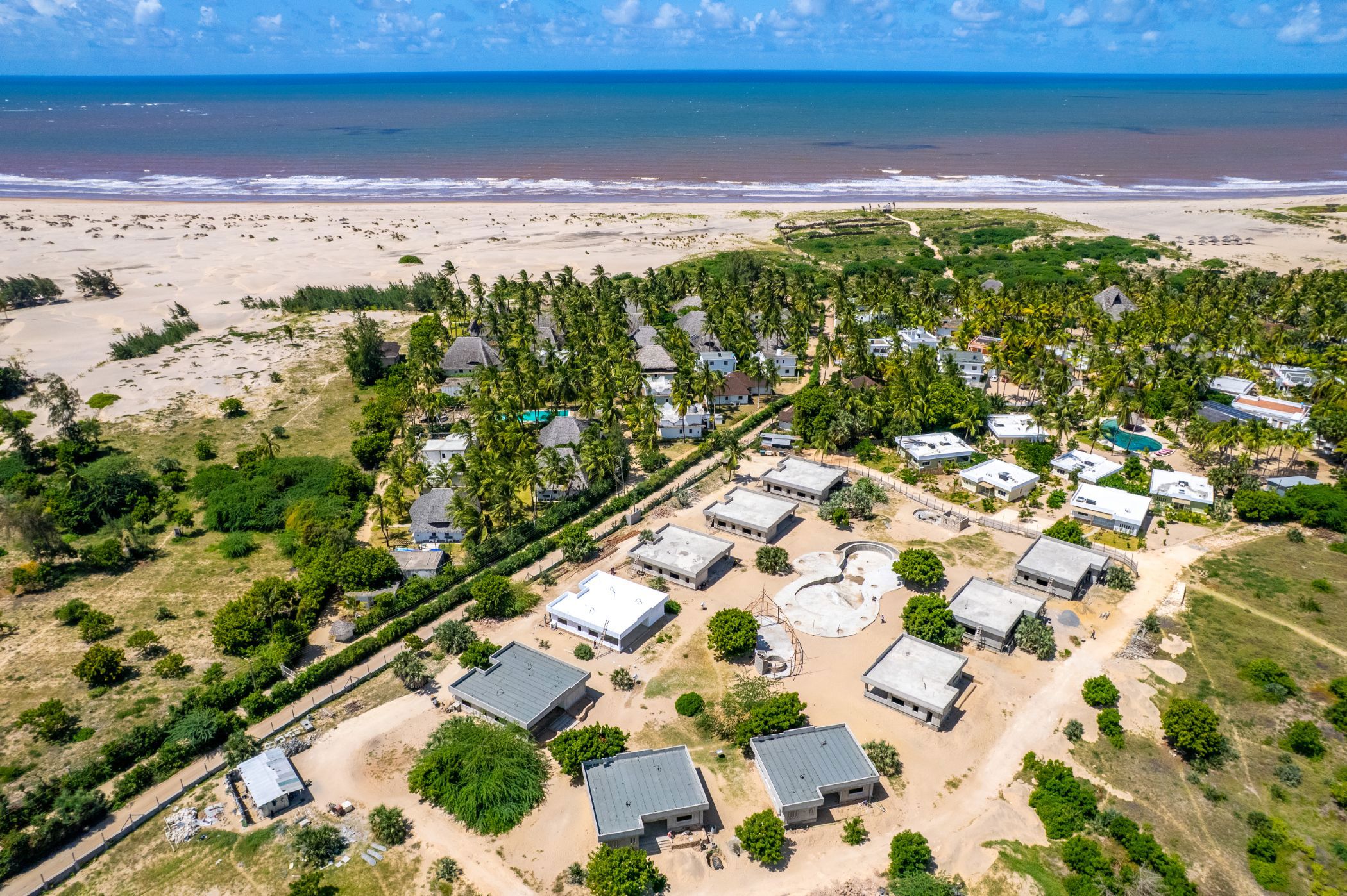 Beachfront villa for sale in Malindi, Kenya - 3KE1713984