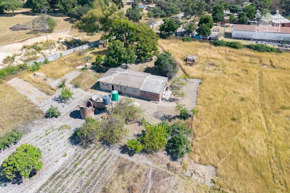 Smallholding for sale in Arcturus, Zimbabwe - 3ZB1740193