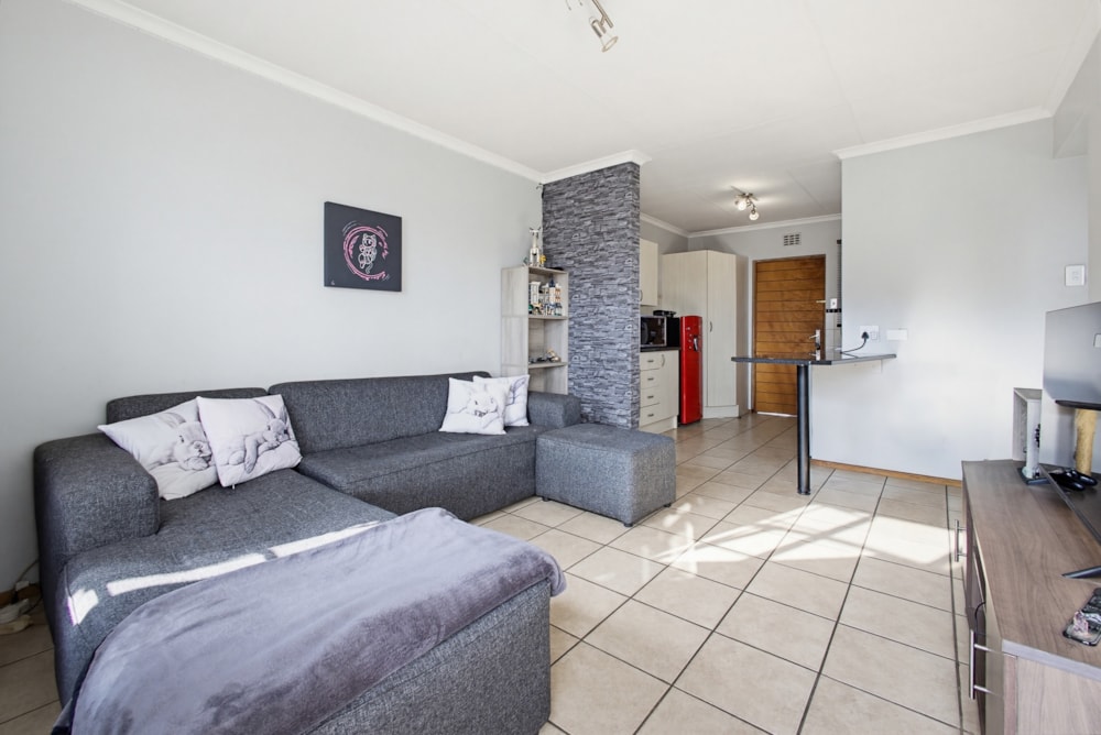 Apartment for sale in Brentwood Park, Benoni - EN1741984