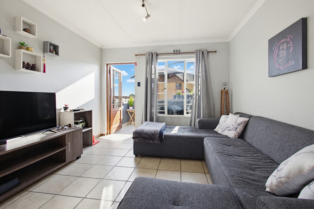 Apartment for sale in Brentwood Park, Benoni - EN1741984