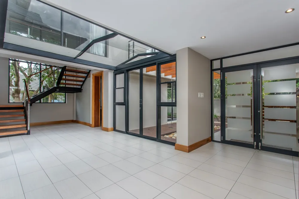 Security estate home to rent in Pearl Valley Golf and Country Estate - TKL1721457