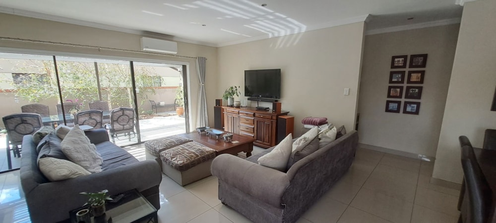 House for sale in Brentwood Park, Benoni - EN1743311 House for sale in Brentwood Park, Benoni - EN1743311