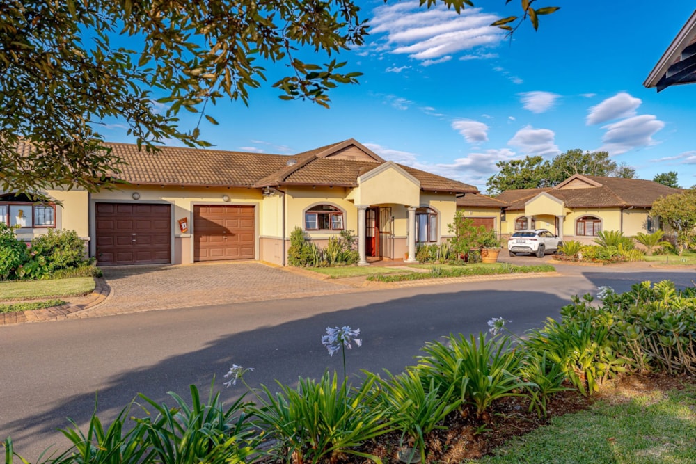 Townhouse for sale in Le Domaine Estate - 1KF1743661