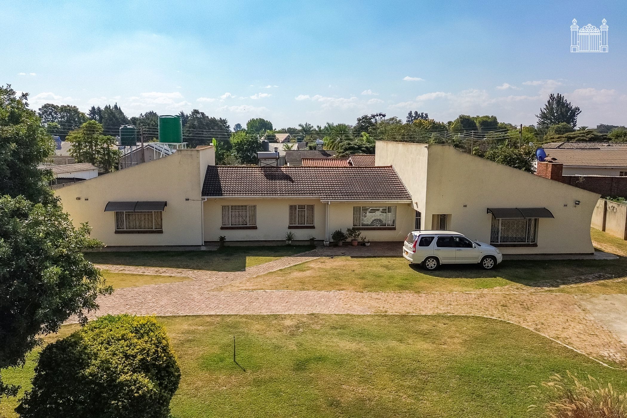 House for sale in Emerald Hill, Zimbabwe - 3ZB1742404