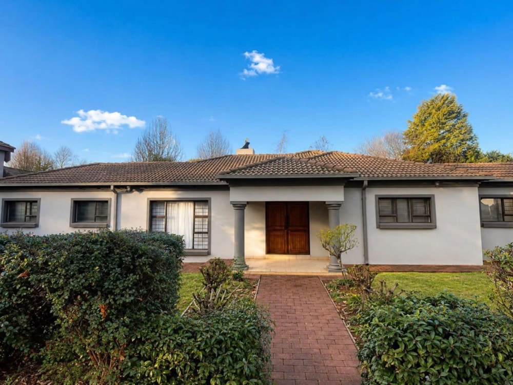 House for sale in Dullstroom - 1DS1742574 House for sale in Dullstroom - 1DS1742574