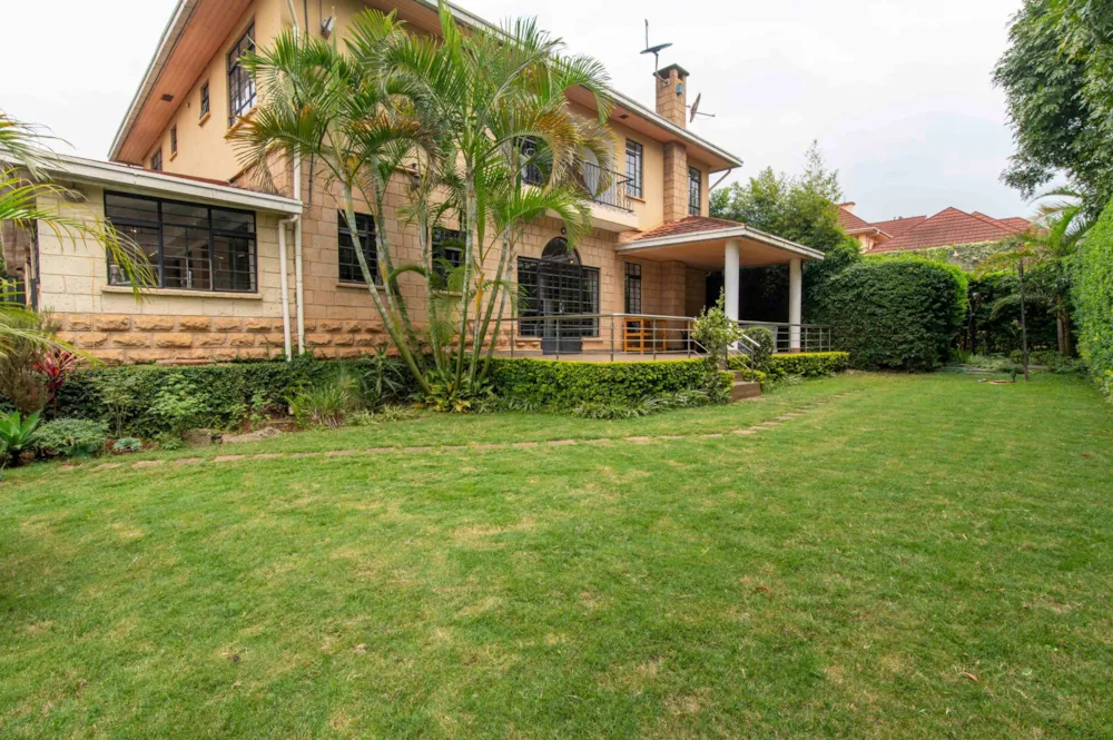 Townhouse for sale in New Kitisuru, Kenya - 3KE1743627 Townhouse for sale in New Kitisuru, Kenya - 3KE1743627