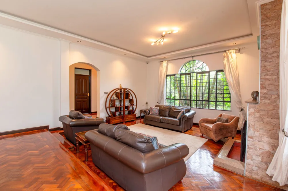 Townhouse for sale in New Kitisuru, Kenya - 3KE1743627 Townhouse for sale in New Kitisuru, Kenya - 3KE1743627
