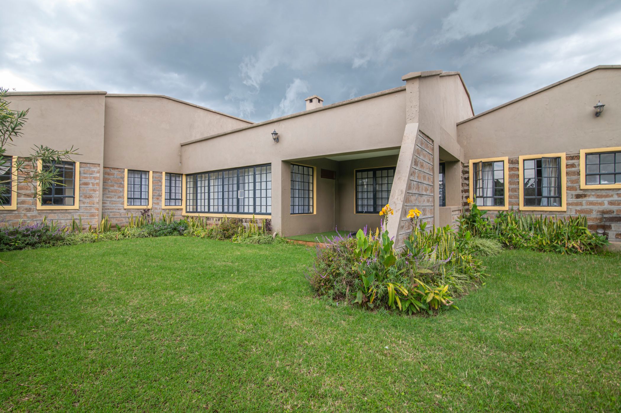 Bungalow for sale in Karen, Kenya - 3KE1737351