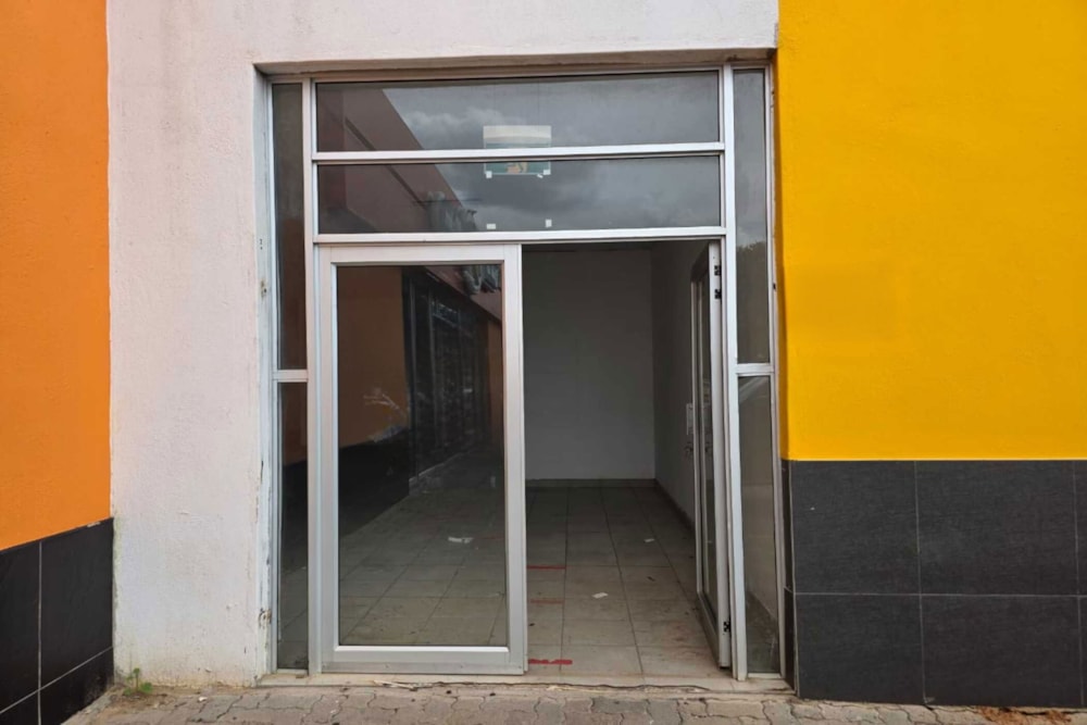 Commercial Building to rent in Jwaneng, Southern District, Botswana - 3BO1742122 Commercial Building to rent in Jwaneng, Southern District, Botswana - 3BO1742122
