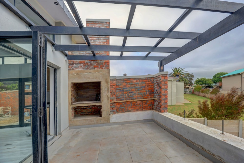 House for sale in Mossel Bay Central - 1MB1736480 House for sale in Mossel Bay Central - 1MB1736480
