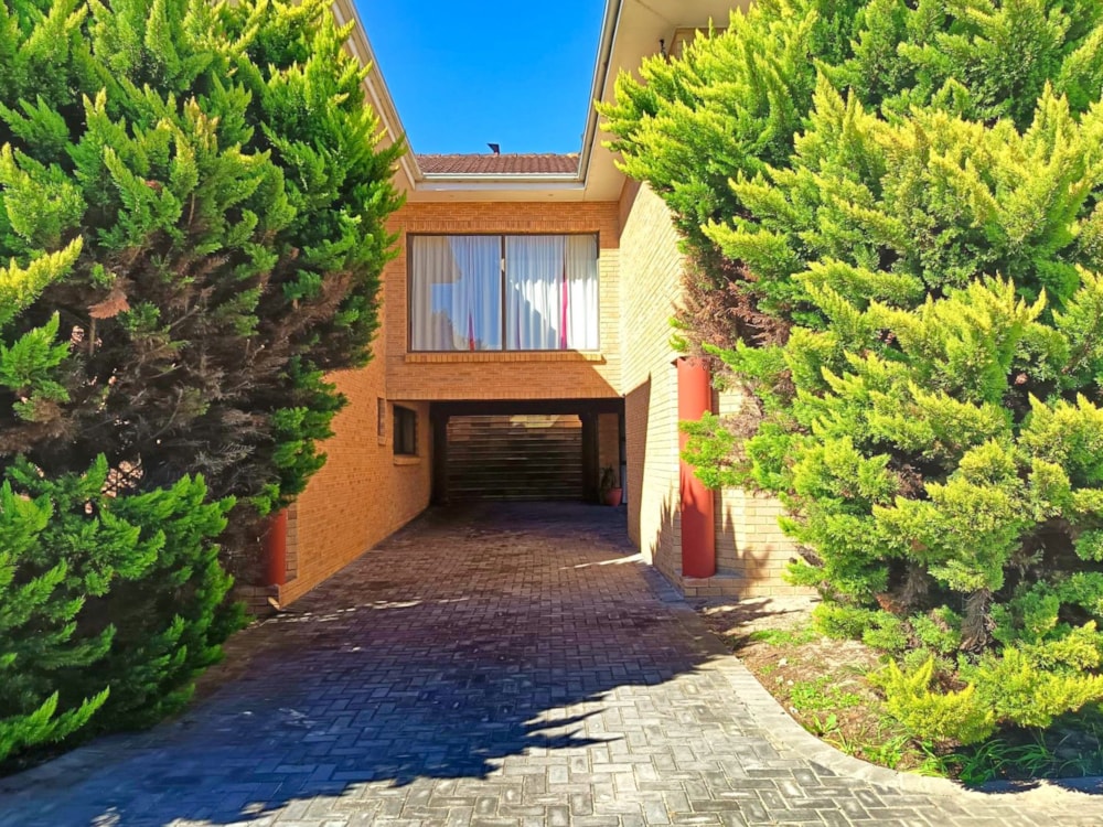 Double-storey house to rent in Kamma Creek - 1PLZ1736274 Double-storey house to rent in Kamma Creek - 1PLZ1736274