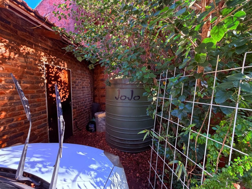 Townhouse for sale in Belgravia, Kimberley - 1KJ1744625 Townhouse for sale in Belgravia, Kimberley - 1KJ1744625