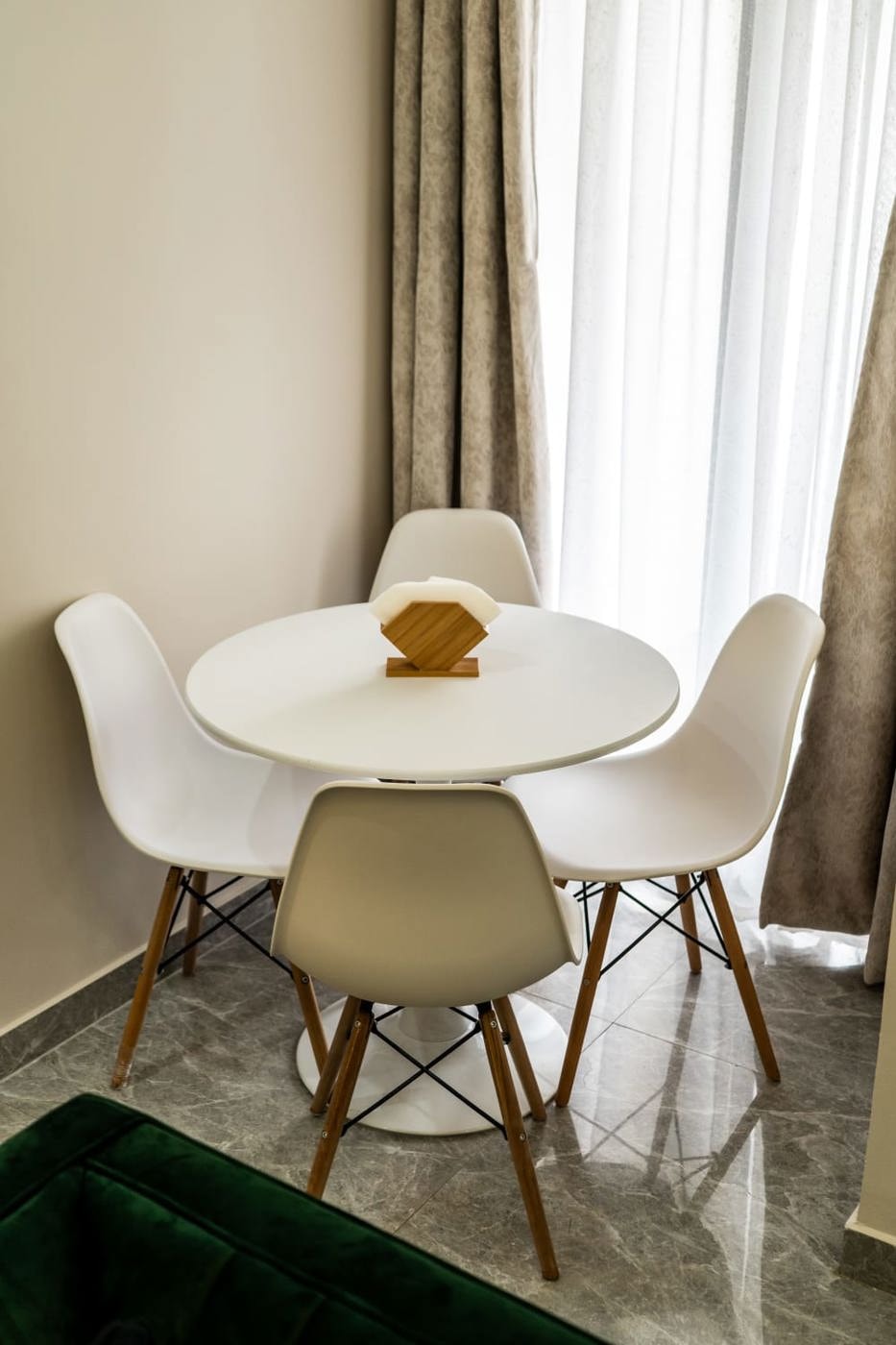Apartment to rent in Kilimani, Kenya - 3KE1745077
