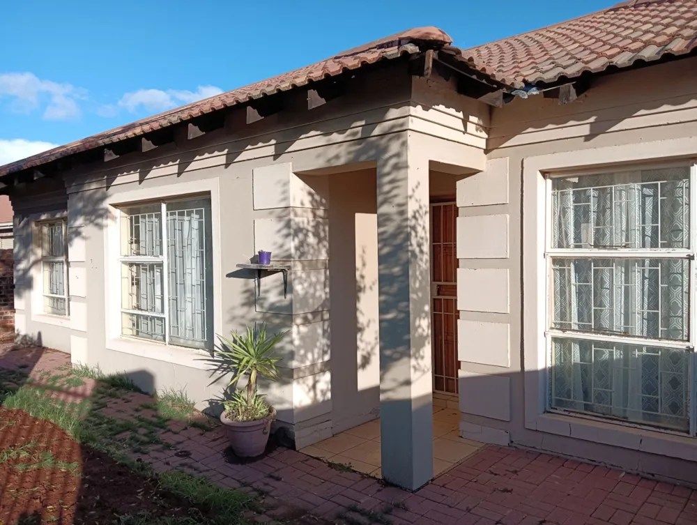 Townhouse sold in Brandfort - 1BX1742437 Townhouse sold in Brandfort - 1BX1742437