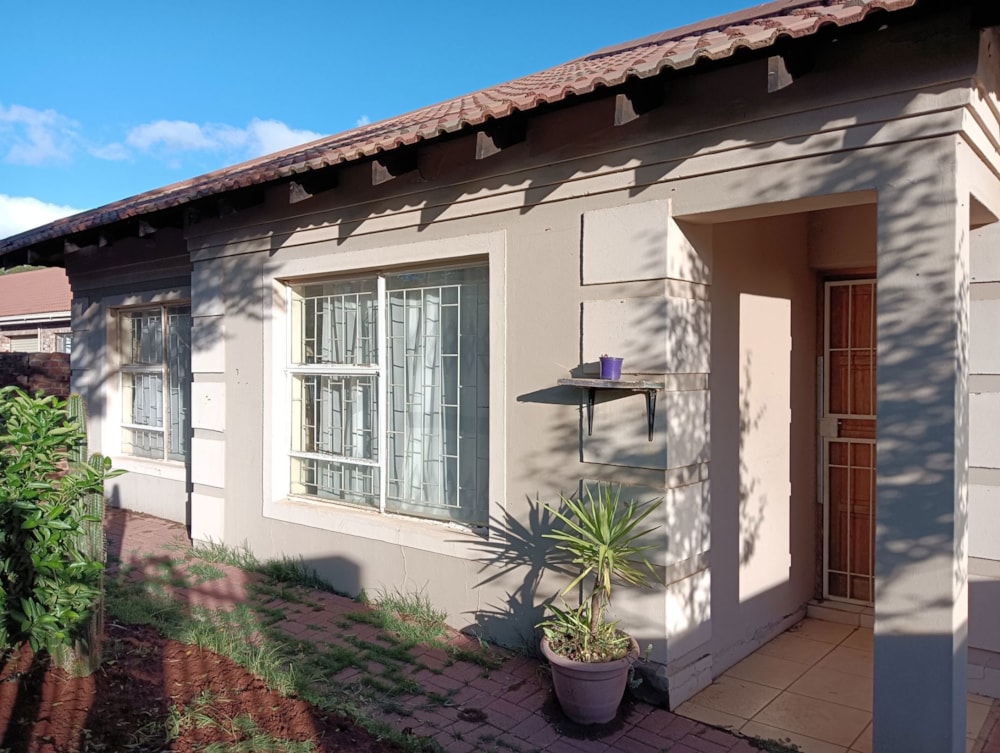 Townhouse for sale in Brandfort - 1BX1742437 Townhouse for sale in Brandfort - 1BX1742437