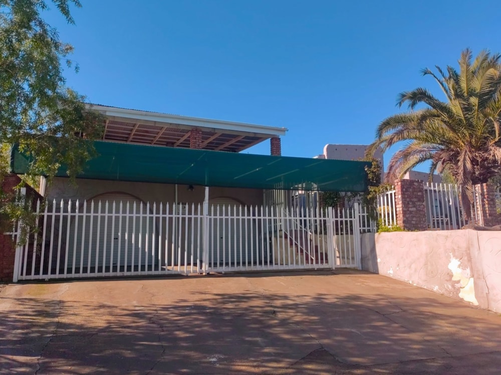 House sold in Oudtshoorn Central - 1OU1738144
