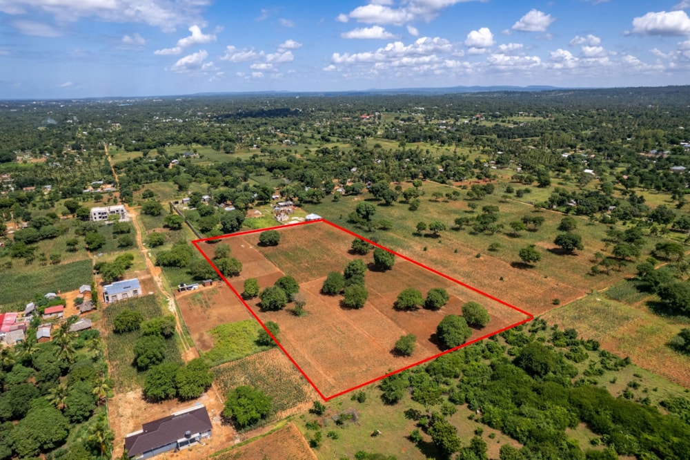 Residential vacant land for sale in Kilifi, Kenya - 3KE1739966