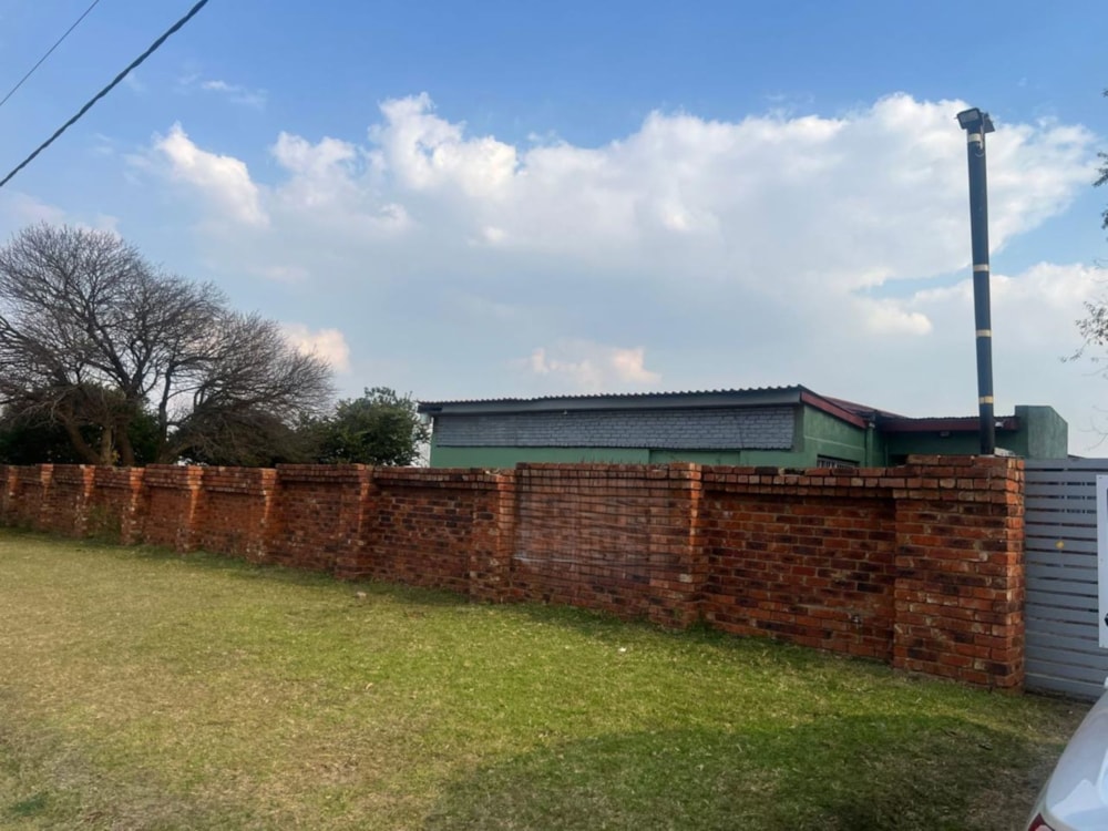 House for sale in Lilyvale , Benoni - EN1743488 House for sale in Lilyvale , Benoni - EN1743488