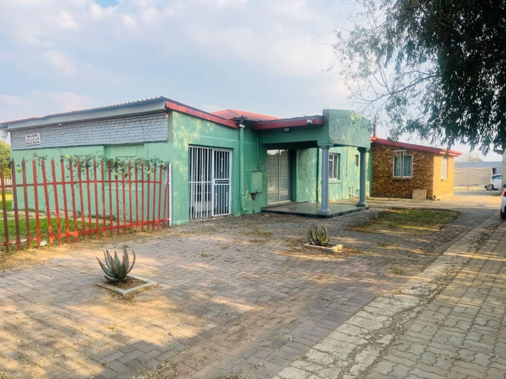 House for sale in Lilyvale , Benoni - EN1743488 House for sale in Lilyvale , Benoni - EN1743488