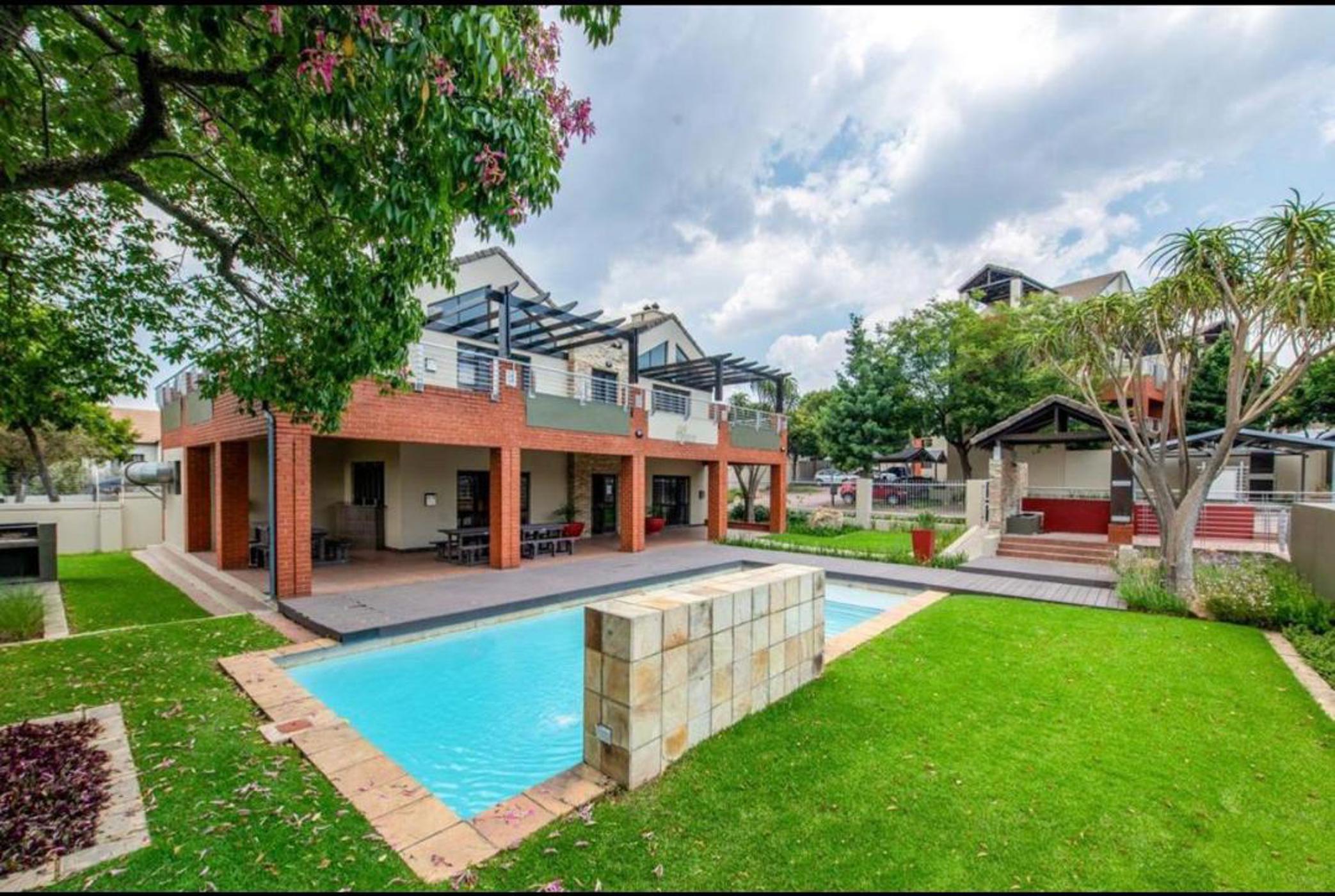 Apartment to rent in Lonehill - FYL1743040